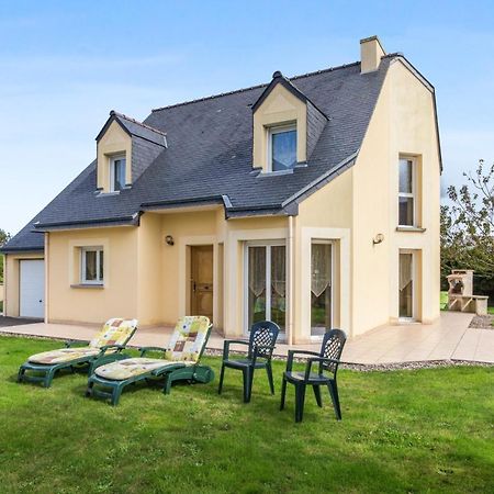 Maison Familiale Avec Jardin Et Terrasse A Сен-Каст-ле-Гильдо Экстерьер фото