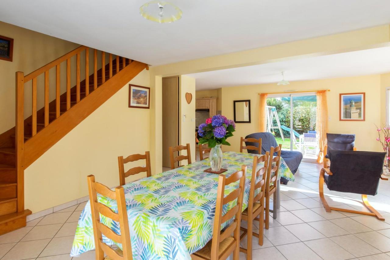 Maison Familiale Avec Jardin Et Terrasse A Сен-Каст-ле-Гильдо Экстерьер фото