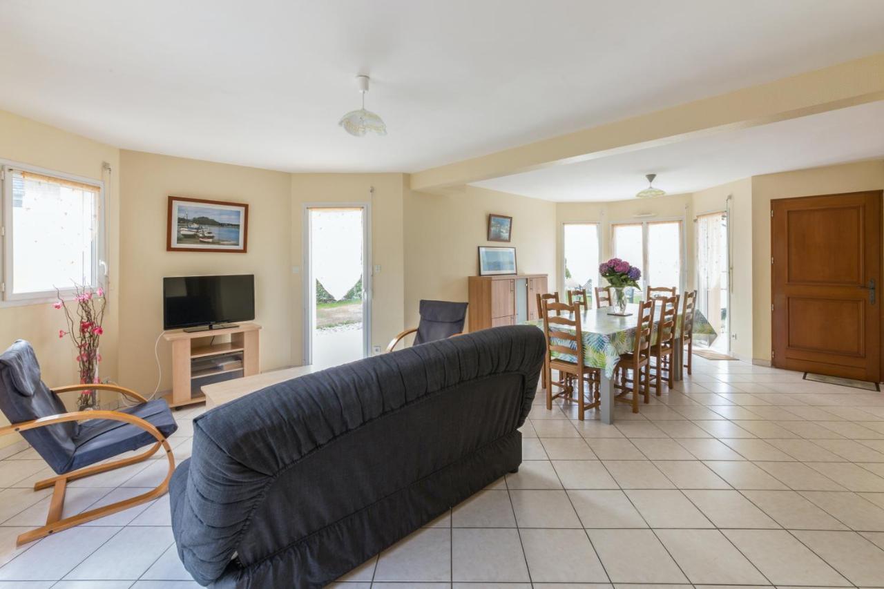 Maison Familiale Avec Jardin Et Terrasse A Сен-Каст-ле-Гильдо Экстерьер фото